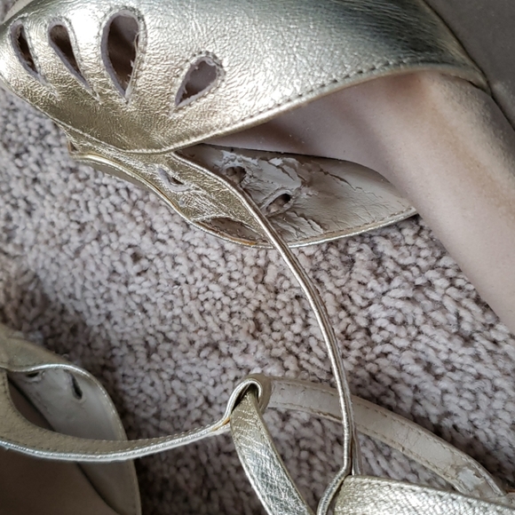 Steve Madden T strap wedge sandals size 8.5 - Picture 7 of 7